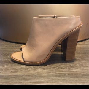 Tibi Nude leather mules. *gently used*